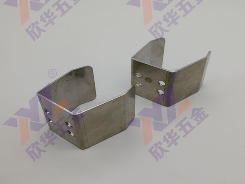 如何選擇滑動(dòng)門(mén)五金件