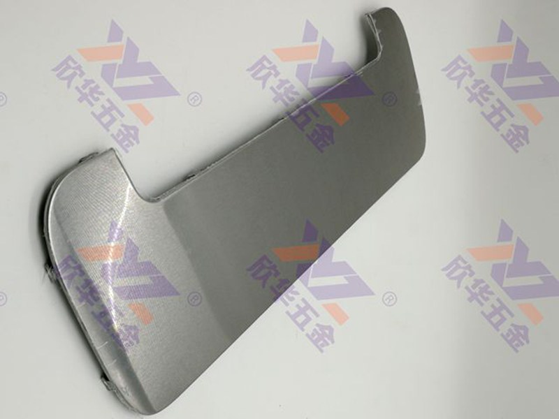 保鮮機(jī)面板沖壓